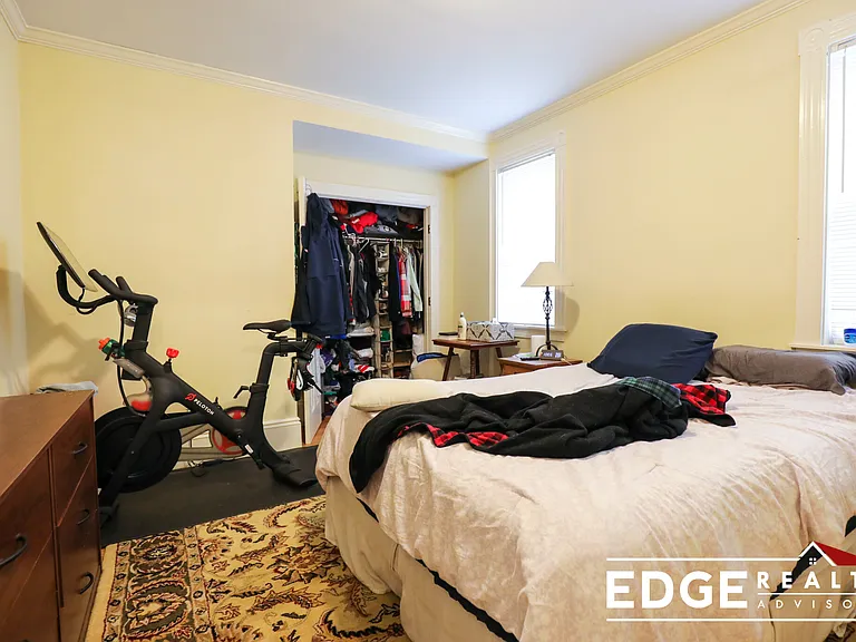 47 Capitol St #1 — Photo 7