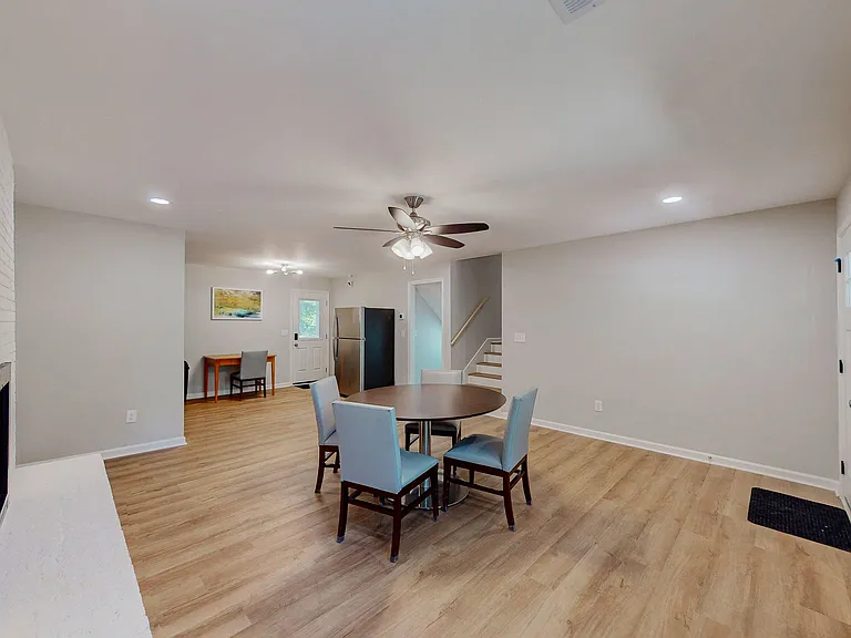 Pine Hill Dr — Photo 9