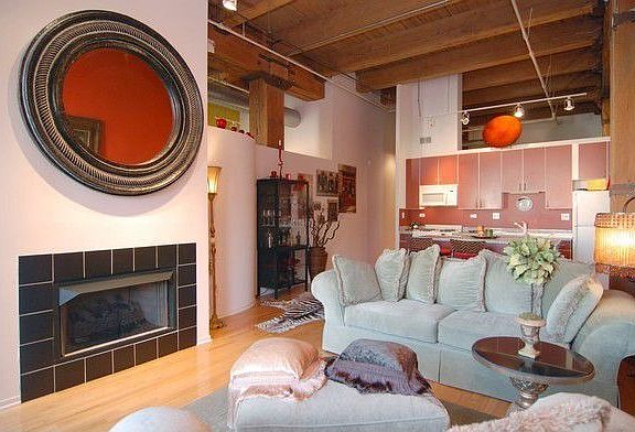4th image of 360 W Illinois St APT 214