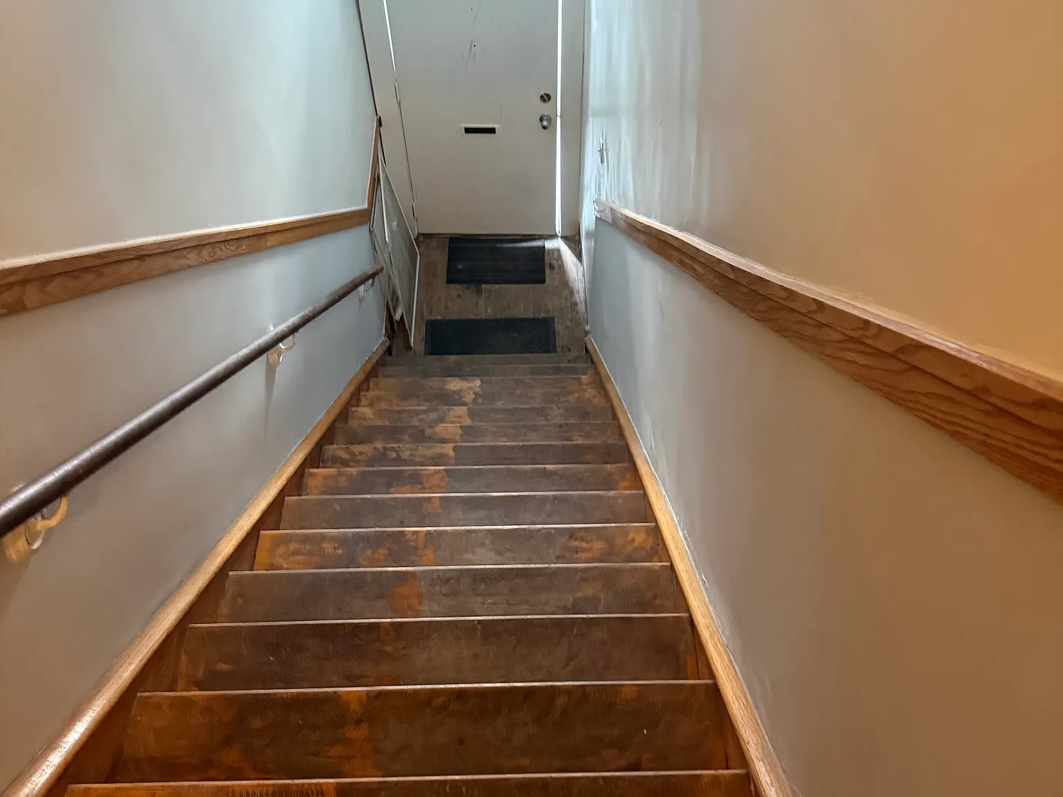 3 bed, 1000 sqft, $1,850 — Photo 3