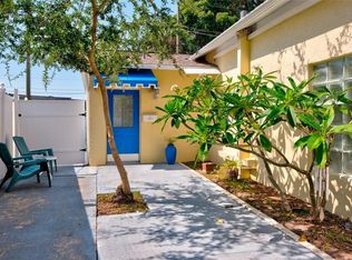 127 SE Lincoln Cir N, Saint Petersburg, FL 33703