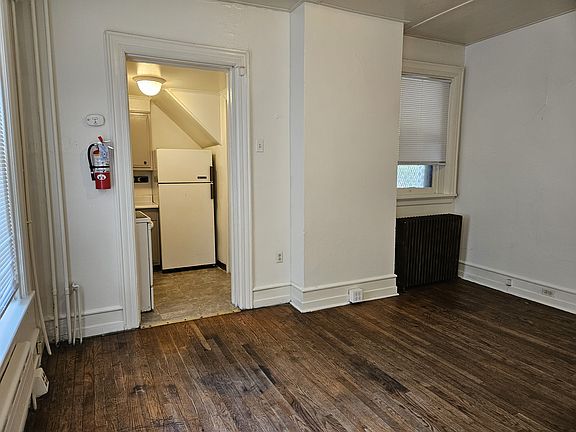 Studio space looking towards kitchen