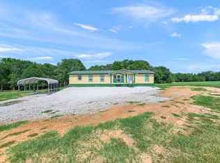 211 Burrows Chapel Rd, Whitesboro, TX 76273