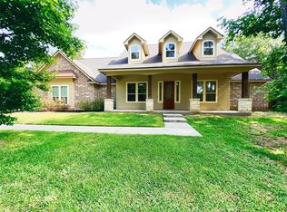 15618 Guinevere Ln, Montgomery, TX 77316