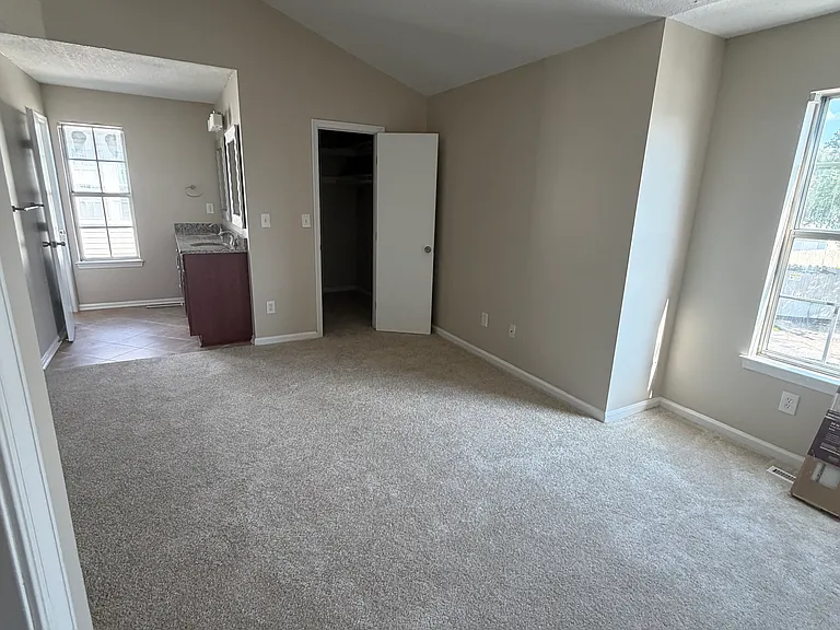 4422 Segovia Ct — Photo 27