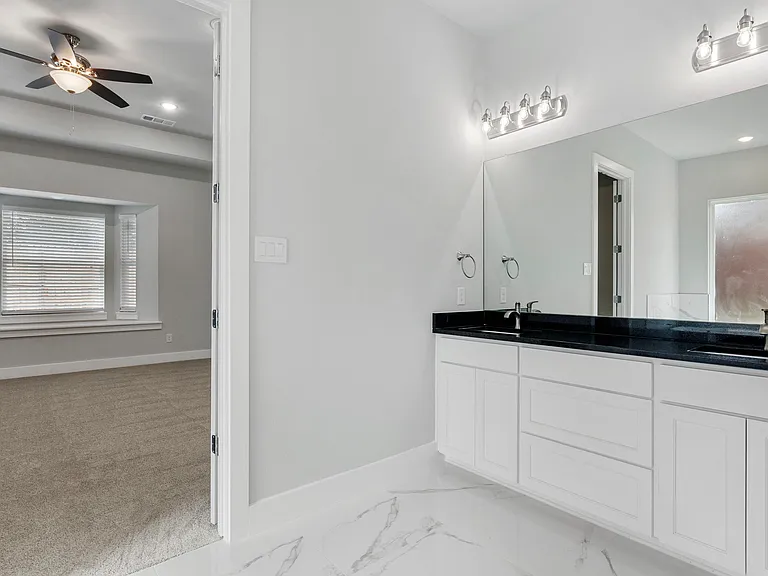 2217 S Peachtree Ct — Photo 22
