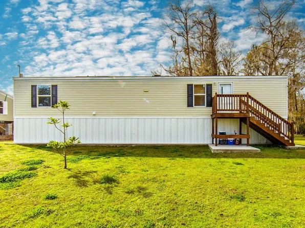 125 Landreau Dr, Thibodaux, LA 70301