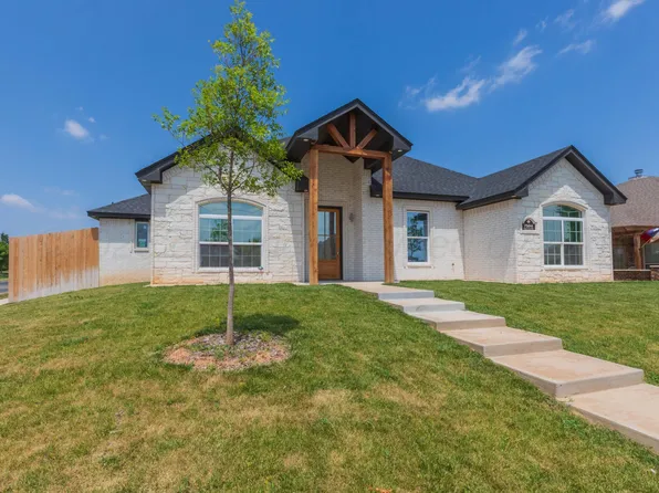 7504 City View Dr, Amarillo, TX 79118