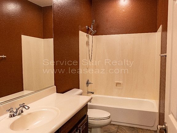 4th image of 4548 W Powell Dr
