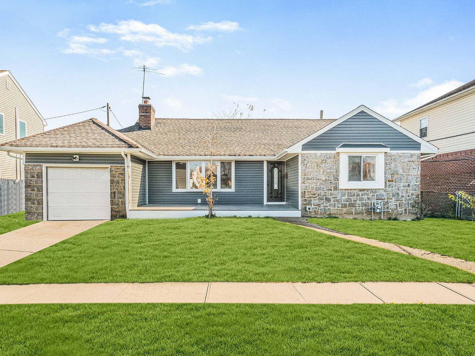 707 Cran St, Elmont, NY 11003 Zillow