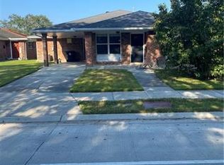 6774 Fleur De Lis Dr, New Orleans, LA 70124