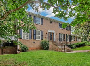 5149 Lakesprings Dr, Atlanta, GA 30338