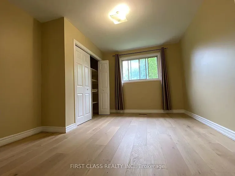 280 McNicoll Ave #UPPER — Photo 7