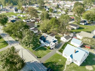 82 N Park Dr, Scottsburg, IN