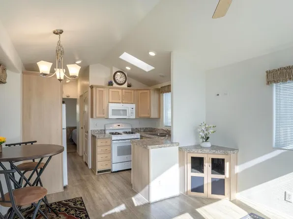 835 Kimball Ave #40, Seaside, CA 93955