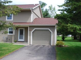 615 Saddle Rdg, Portage, WI 53901