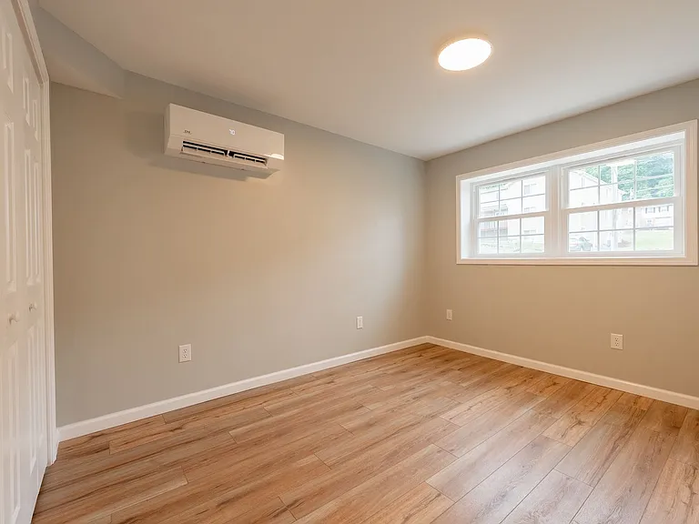 515 Davis St — Photo 22