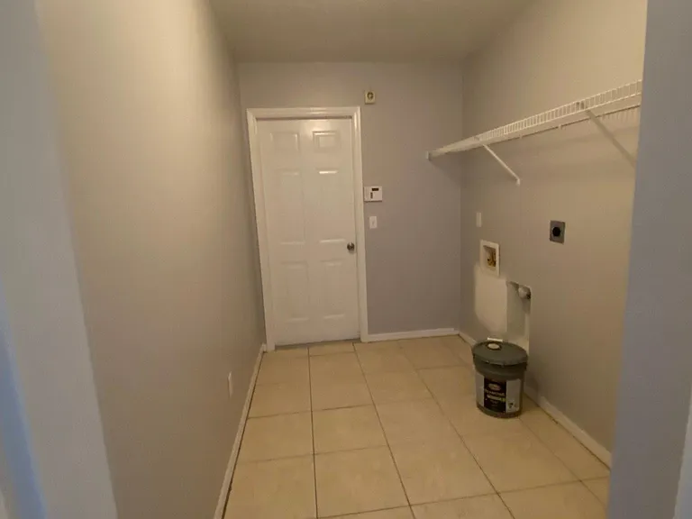 632 SE Chapman Ave — Photo 35