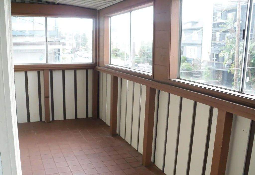 2 bed, 850 sqft, $2,200 — Photo 3