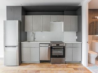 952 New York Ave #1B, Brooklyn, NY 11203