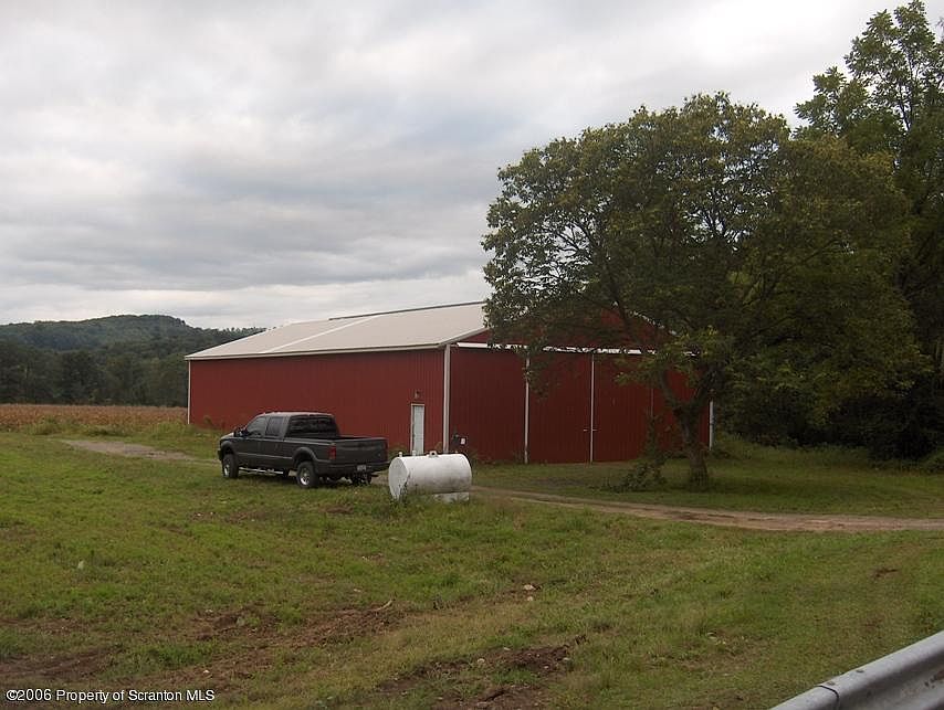 2nd image of 78 Creek Flats Rd