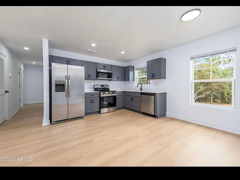 6396 Amherst Ave — Photo 9