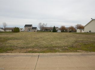 Bobcat Dr, Lagrange, OH 44050