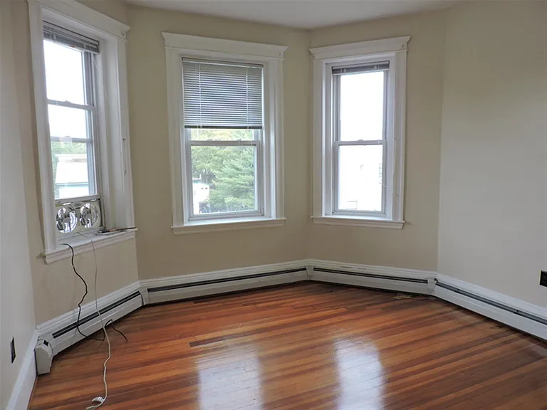 274 Brookline St #2R — Photo 8