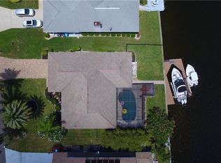 1915 SE 37th Ter, Cape Coral, FL 33904
