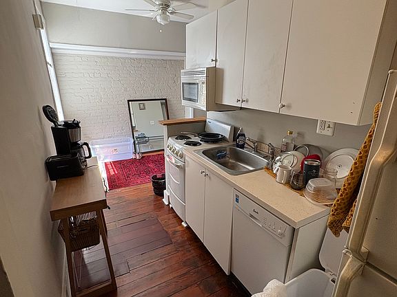 4th image of 1432 Lombard St #3C