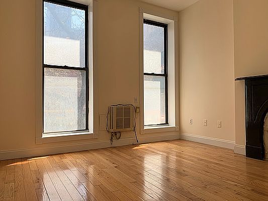 1st image of 613 9th Ave #2X