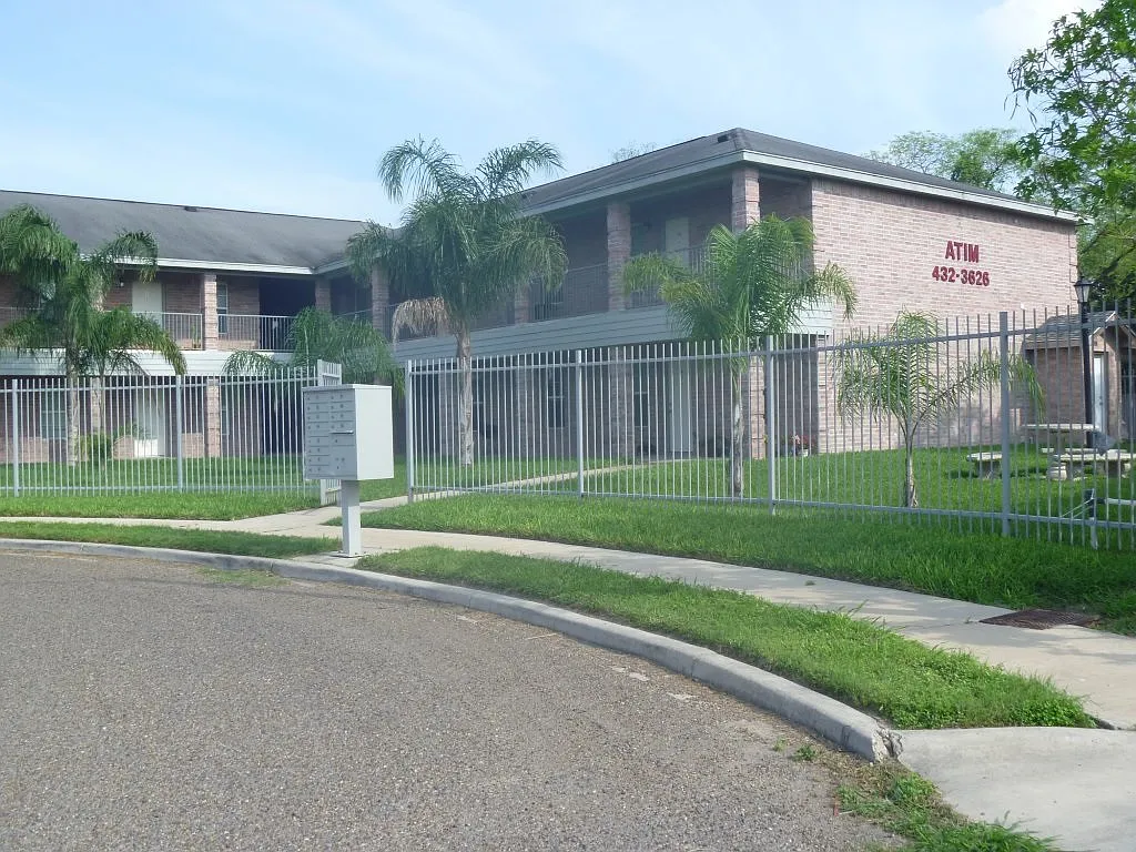 ATIM Apartments — Photo 2