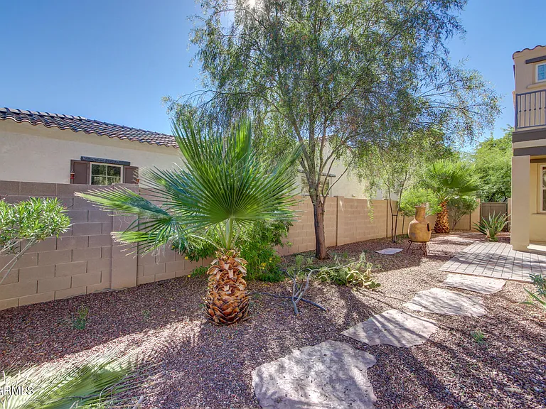 21158 W Sycamore Dr — Photo 20