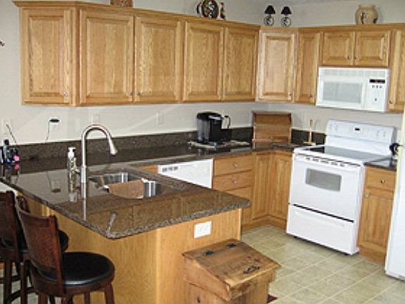 5th image of 1128 Cobblefield Dr