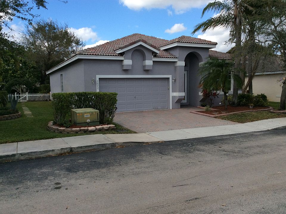 1st image of 16257 NW 24th St