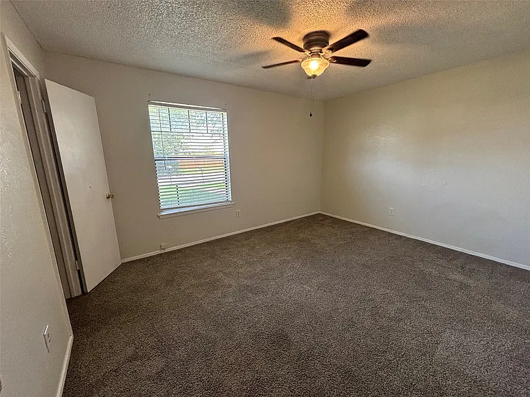 1008 Poplar St #1008 — Photo 15