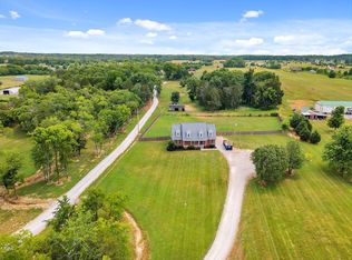 1993 Egypt Rd, Chapel hill, TN 37034