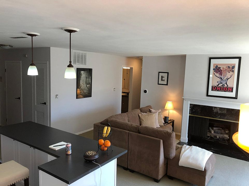 1st image of 1220 Park Ave W APT 133