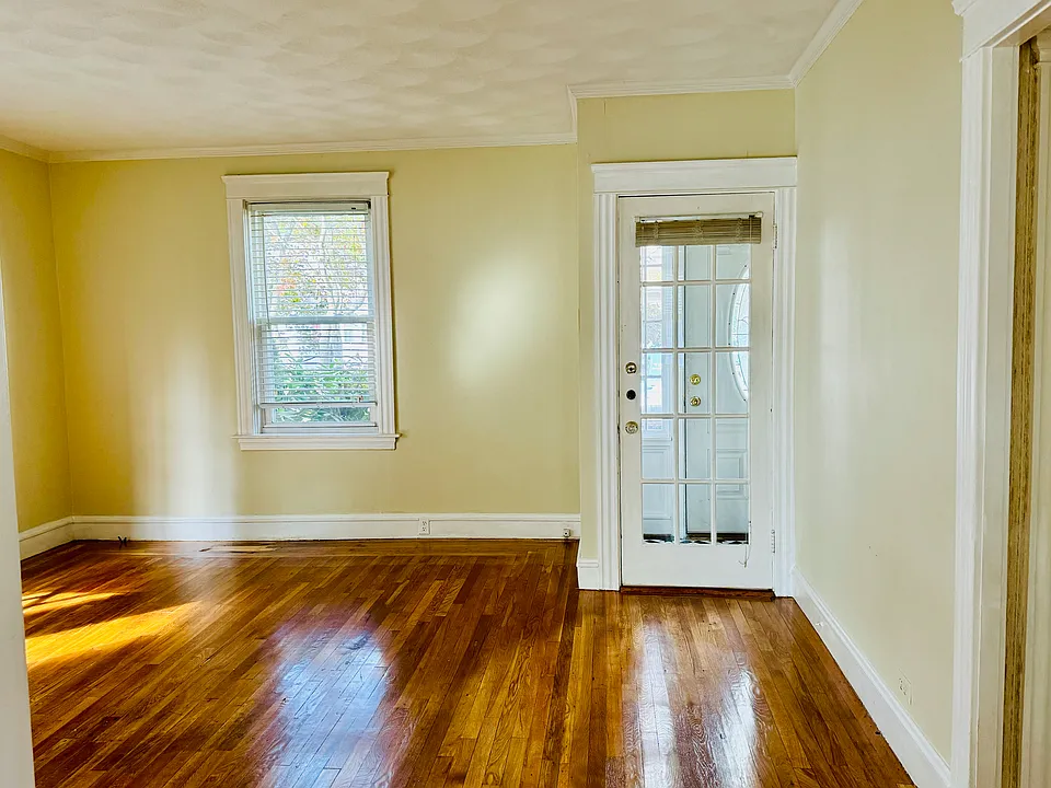 living room.