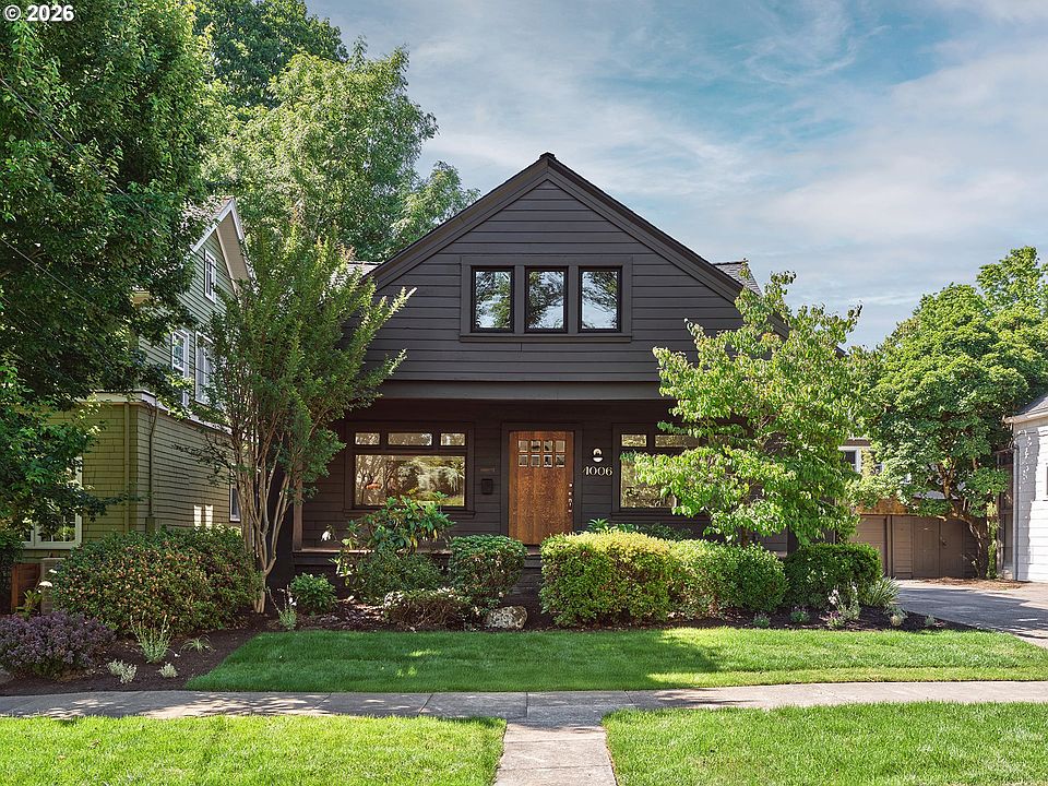 1st image of 4006 NE Flanders St