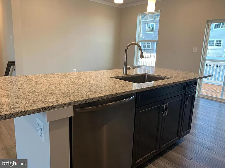 7881 Barrensdale Rd — Photo 12