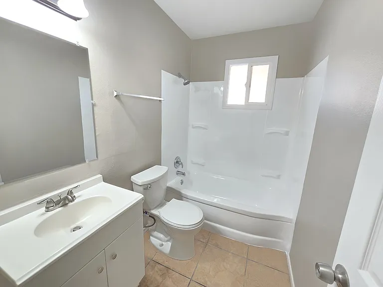 2019 N 49th St #2 — Photo 18