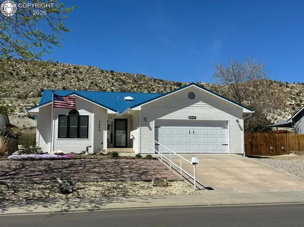 2209 N 5th St, Canon City, CO 81212
