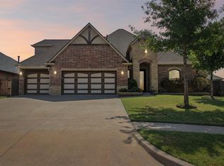 1314 Ladera Cir, Moore, OK 73160