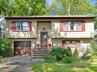 213 Myrtle Ave, Scotch Plains Twp., NJ 07076