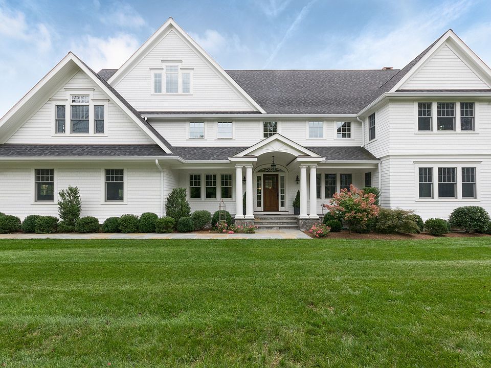 174 Middlesex Rd Darien CT-print-004-043-Exterior-3200x2133-300dpi.jpg