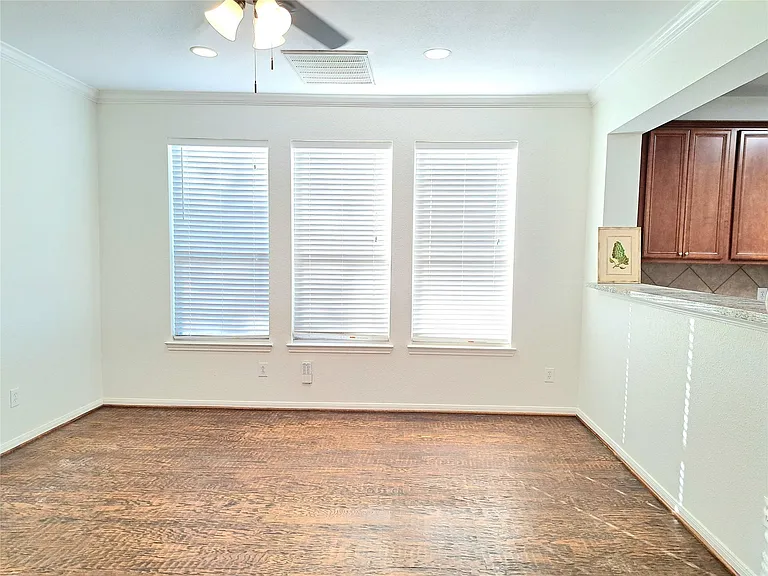 13134 Stratford Skies Ln — Photo 7