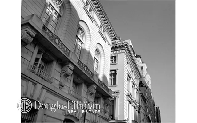 Rented by Douglas Elliman | media 20
