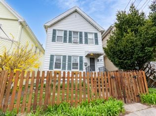 8 Prospect Pl, West Orange, NJ 07052