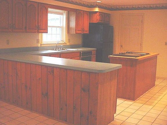 Kitchen with island